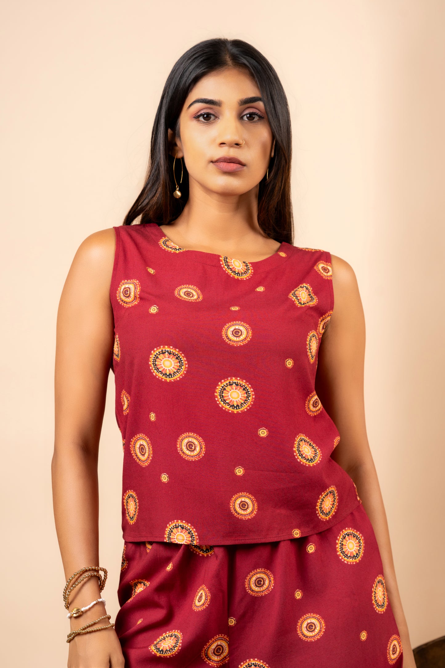 BATIK MOTIF MAROON SLEEVELESS TOP